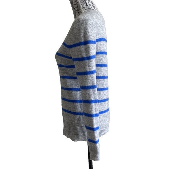Banana Republic Sweater Women's Medium Gray Blue Striped Classic Casual Crewneck - Picture 4 of 13